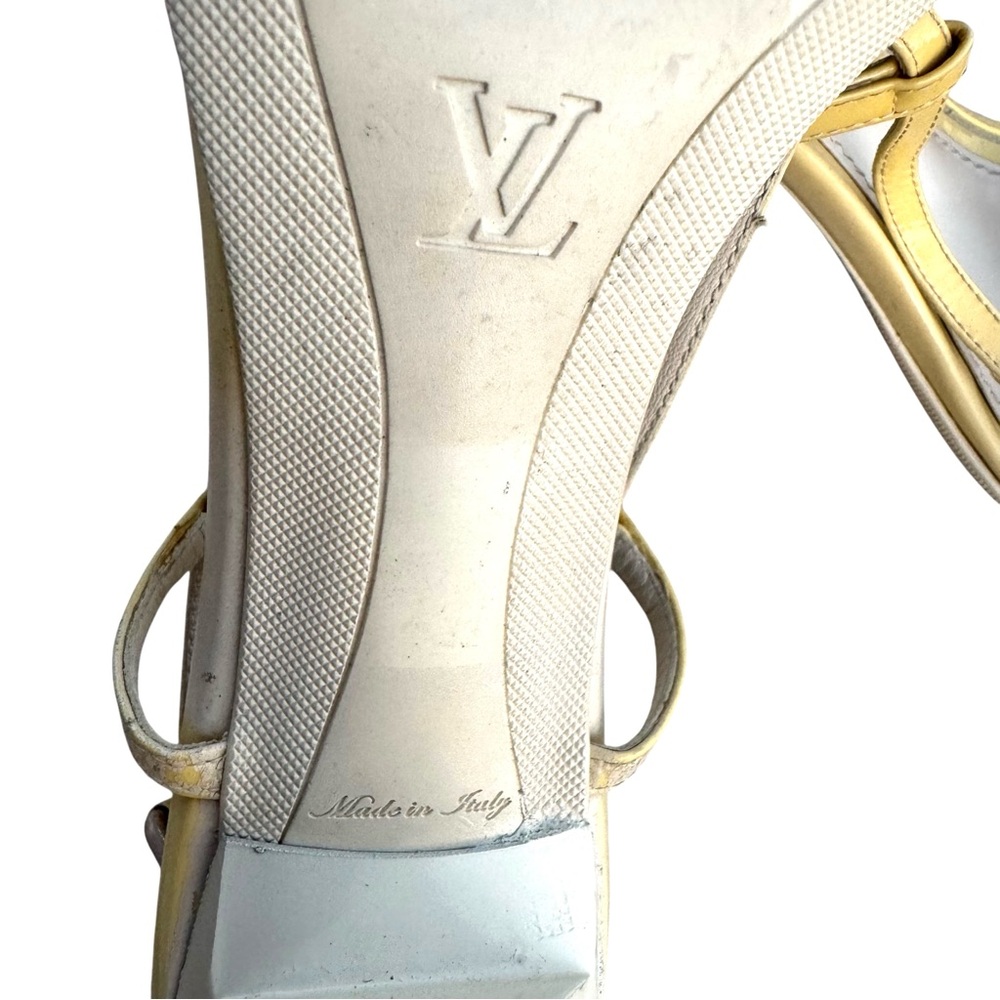 Louis Vuitton Vintage Sandals Patent Front Logo - Picture 15 of 17